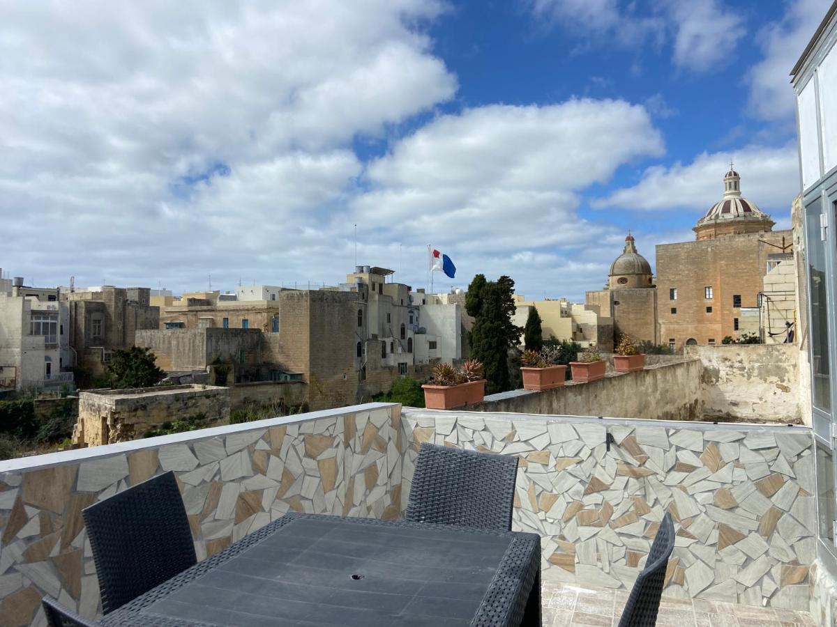 Sqaq Numru 1 Accomodation Hotell Rabat Eksteriør bilde